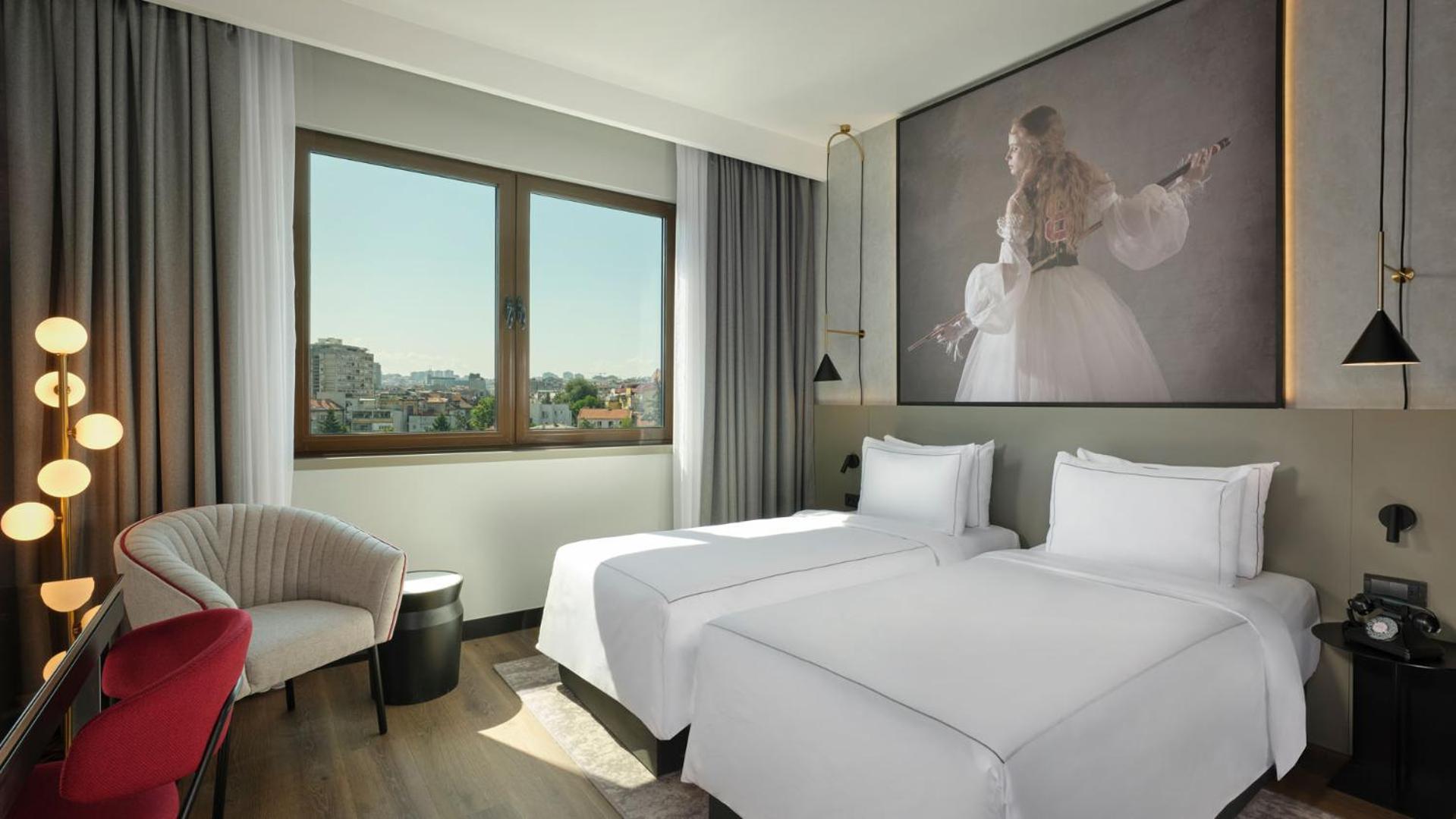 Hotel Radisson Red Belgrado Esterno foto